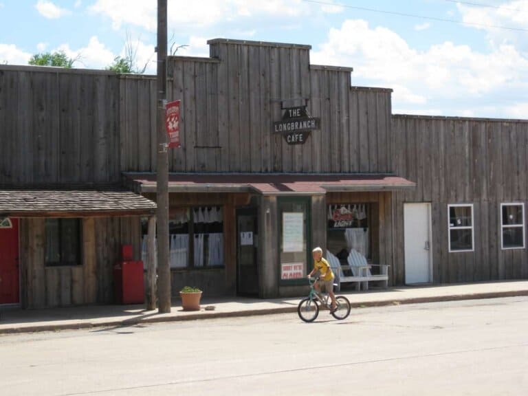 What businesses work in towns under 500