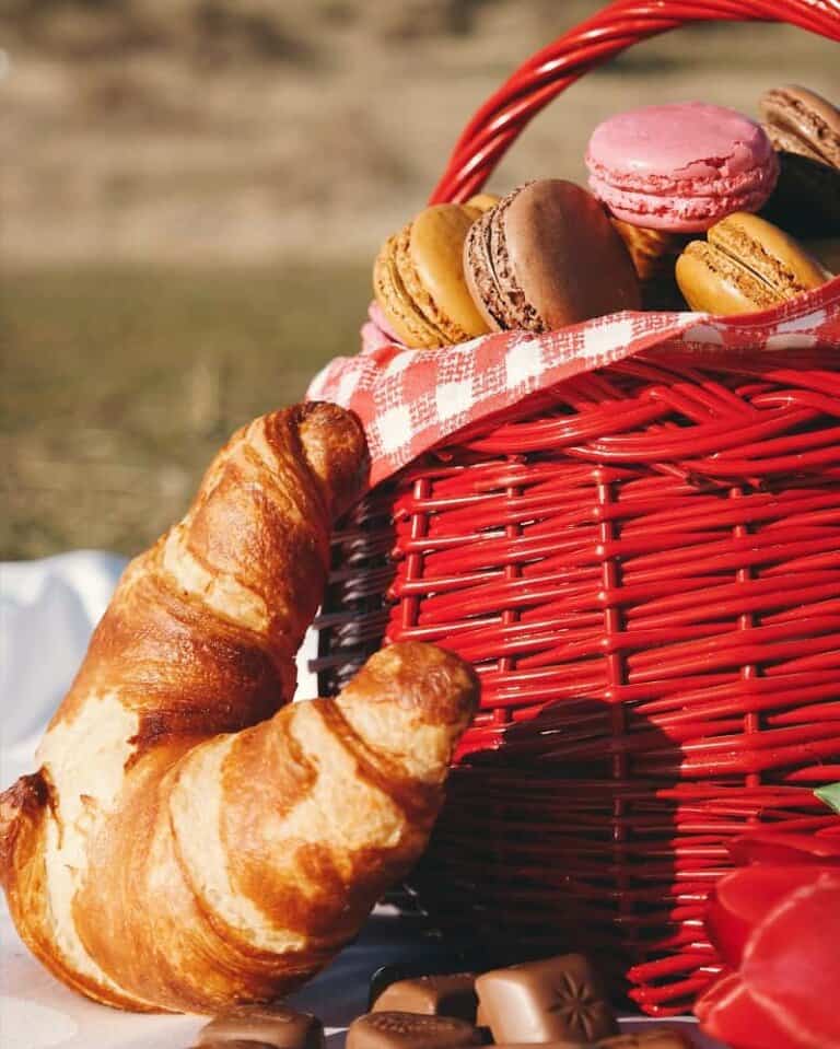 Bake up some good news for the Brag Basket